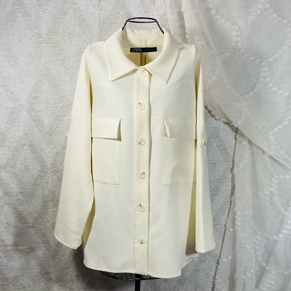 Zara White button up shacket size M